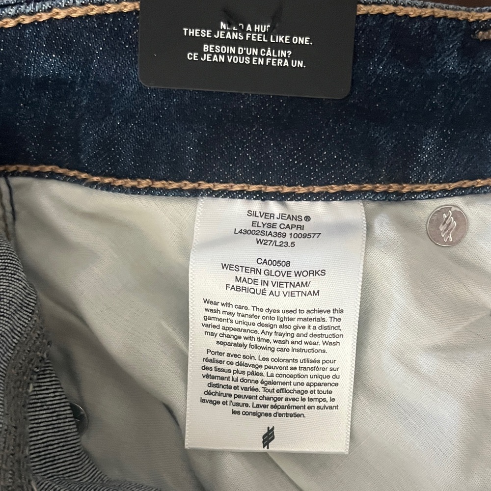Silver Jeans Classic Blue Denim Capri - Picture 8 of 9